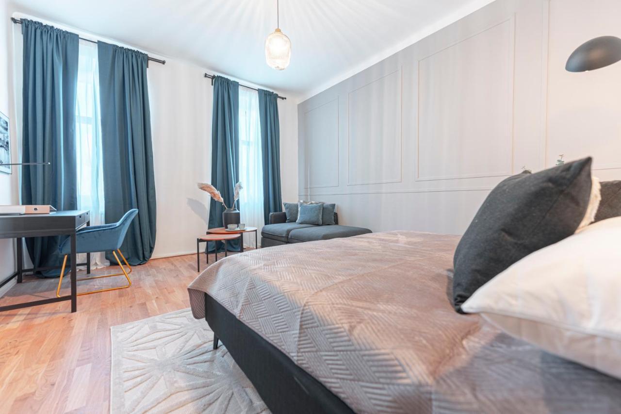 City Appartement Wagram Am Hauptbahnhof Sankt Poelten Exteriér fotografie