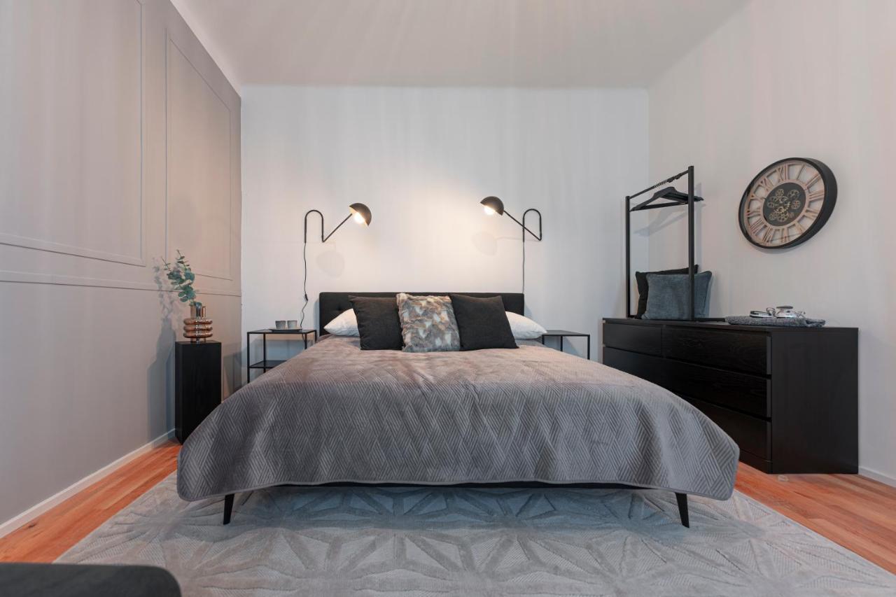 City Appartement Wagram Am Hauptbahnhof Sankt Poelten Exteriér fotografie
